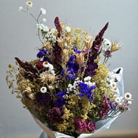 Trockenblumenstrauß